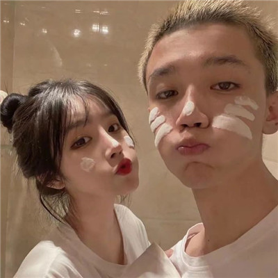 学院风情侣头像