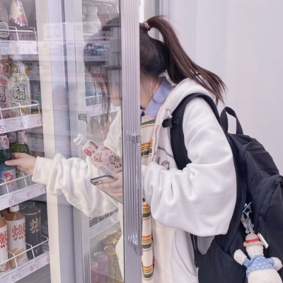 ins风时尚又很好看的女生微信头像