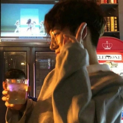 超火的意境情侣微信头像