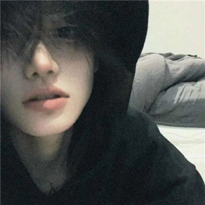 充满魅力的帅哥头像