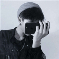 颓废伤感男生微信头像