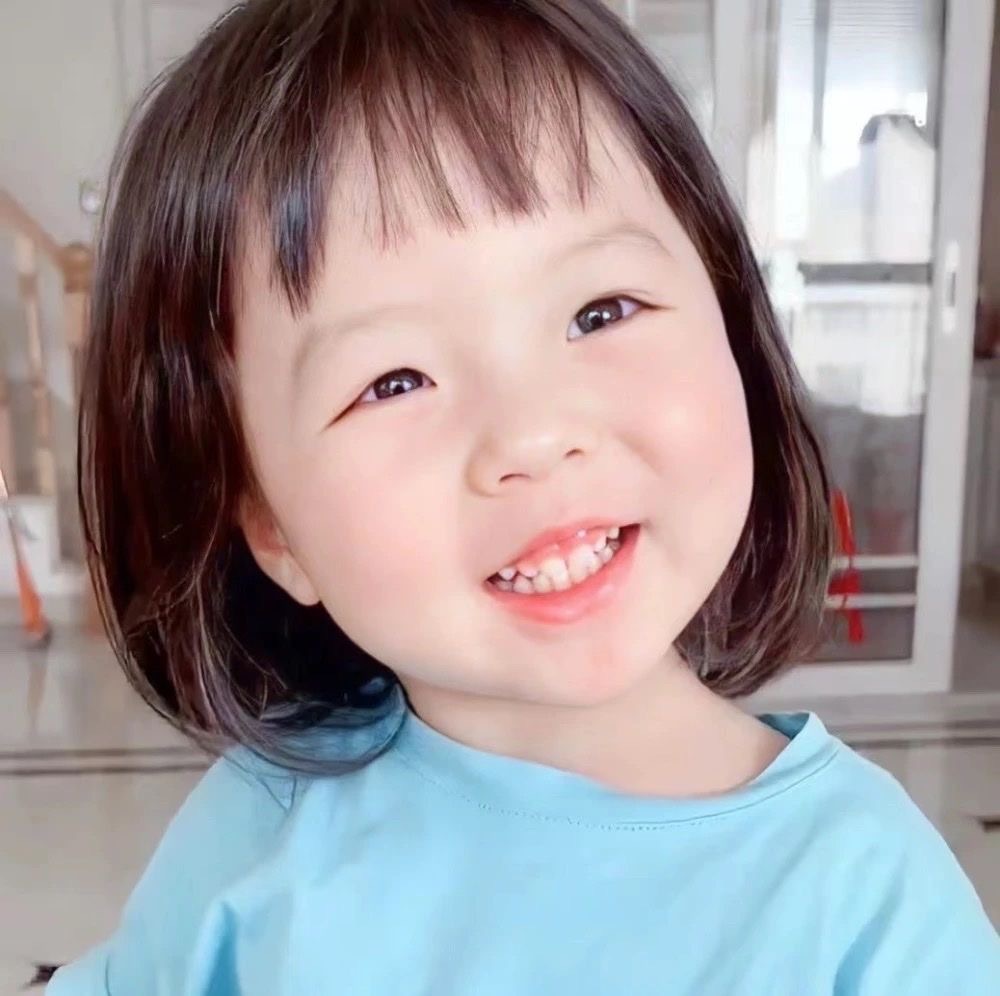 萌化人心的丸子妹微信头像