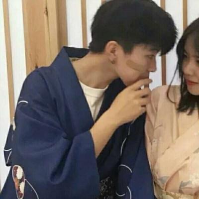 甜蜜有趣幸福情侣微信头像