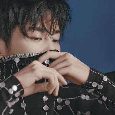 最新优质的好看微信头像