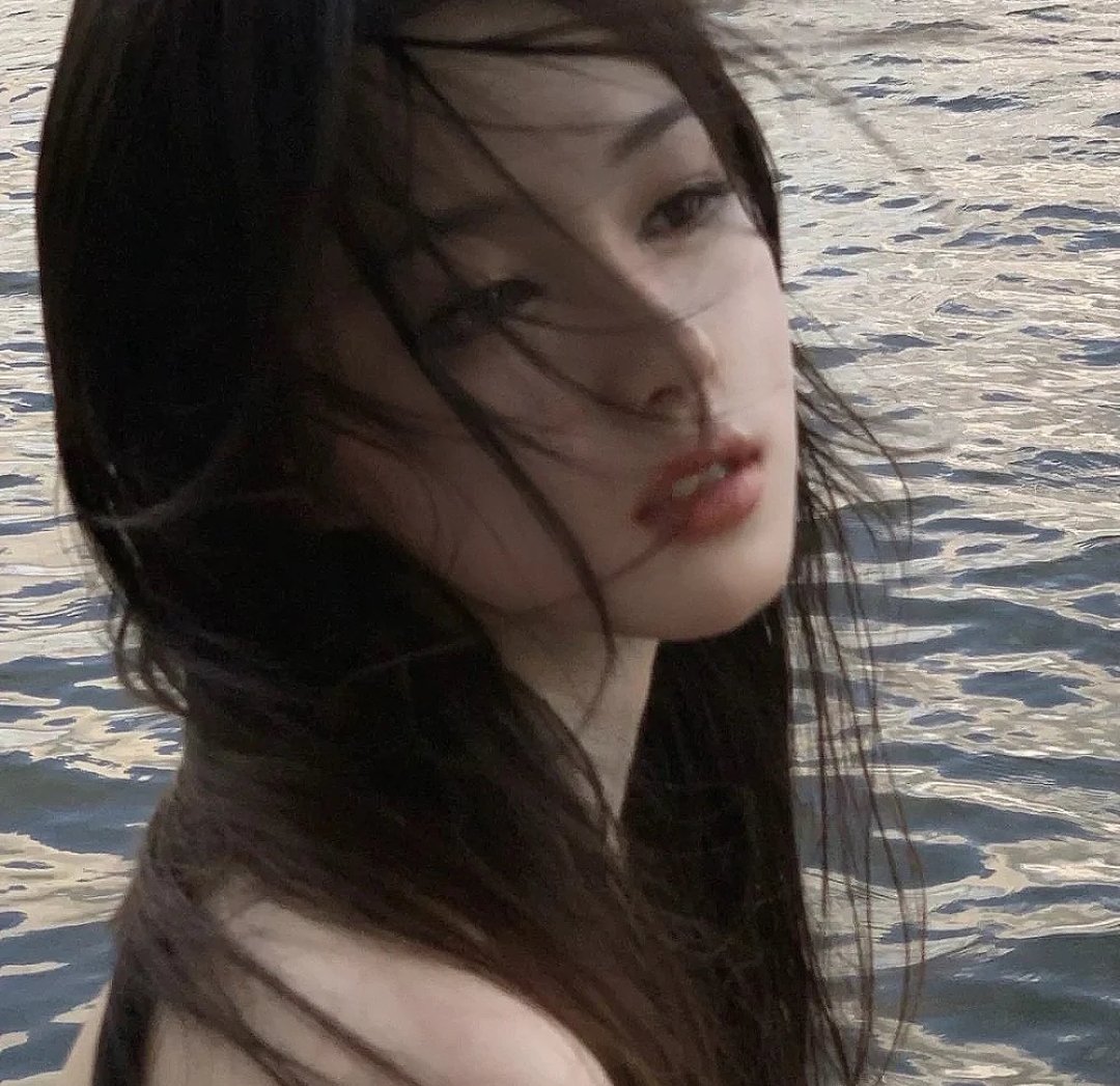 唯美但是却很丧的好看女头