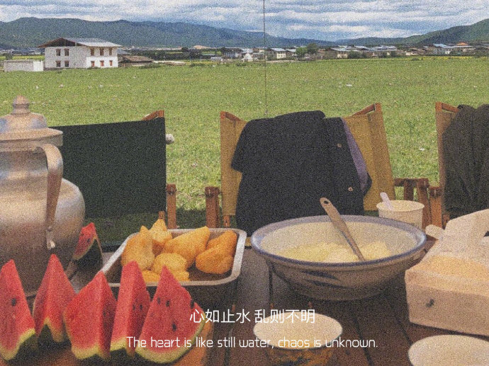 精选优质的微信聊天背景图