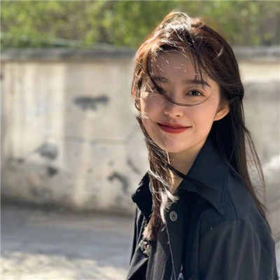 笑起来很甜很可爱的女生微信头像