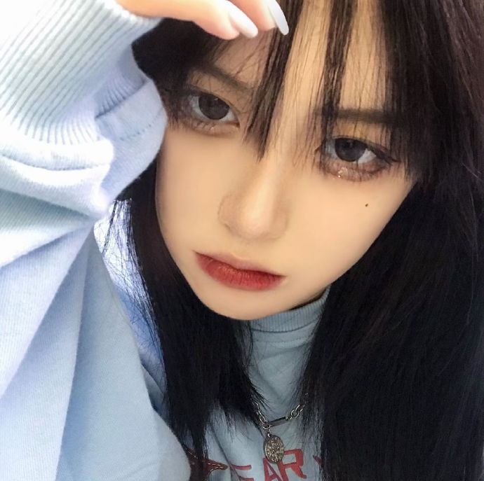 文艺清纯可爱的女生微信头像