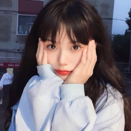 靓女姐姐微信头像