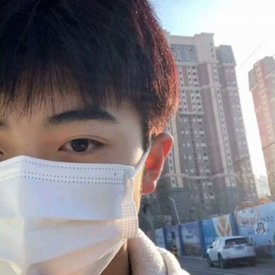 帅气高冷男生微信头像