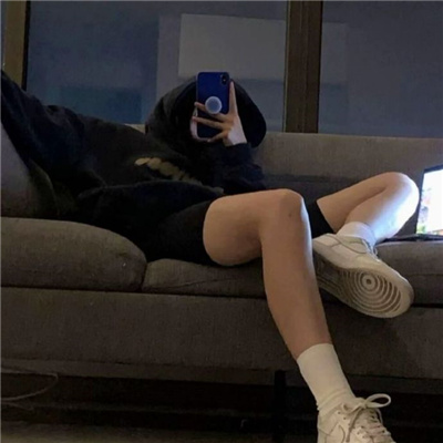 热爱生活的女头