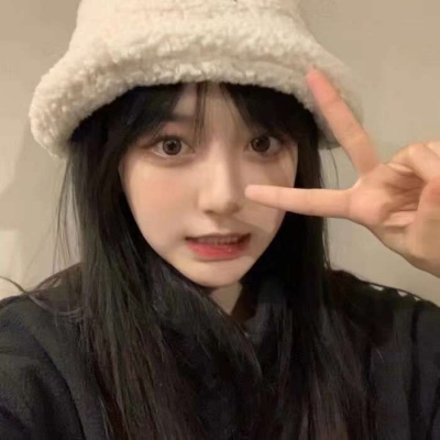 酷酷的真人女生微信头像