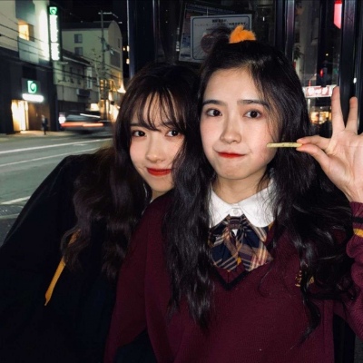 跨年夜精选优质的闺蜜微信头像