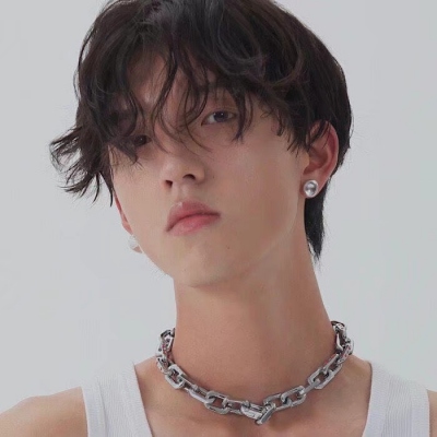 高颜值帅气气质男生微信头像