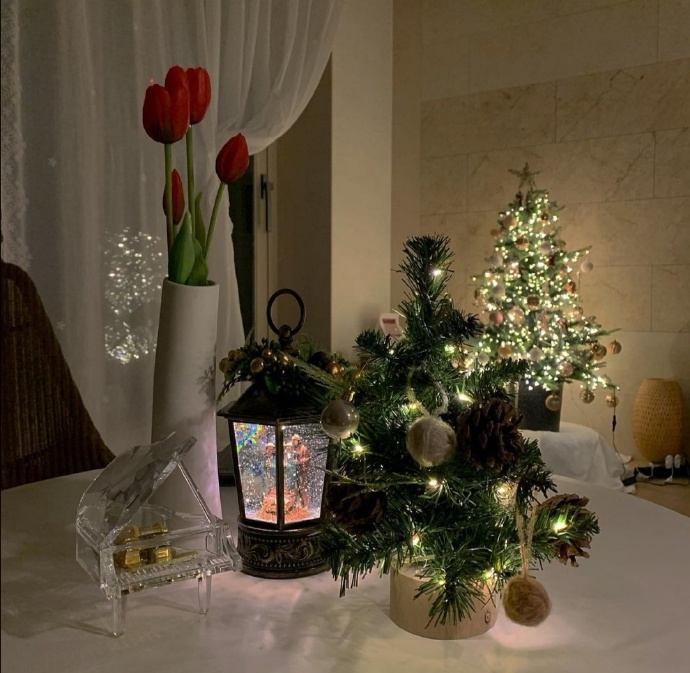 有意境有氛围的庆祝微信素材图片