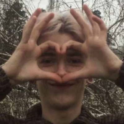 2021欧美帅气男生微信头像