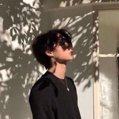 霸气又很酷的欧美男生微信头像