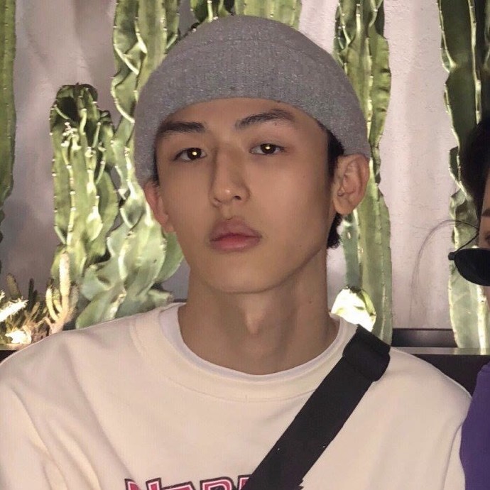 搞怪甜蜜双人情侣微信头像