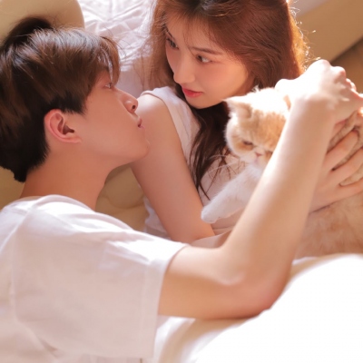 超甜超幸福的情侣微信头像