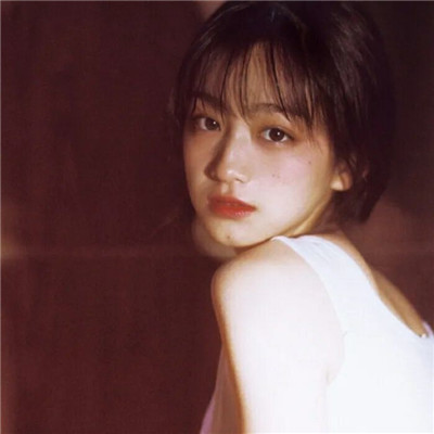 复古有韵味的女神微信头像