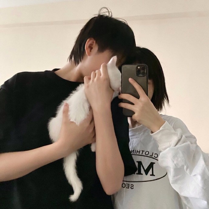 搞怪甜蜜双人情侣微信头像