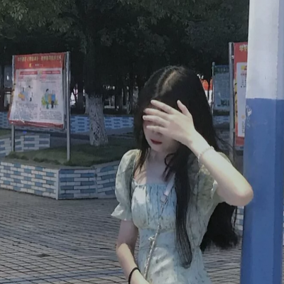 抑郁伤感的微信女生头像