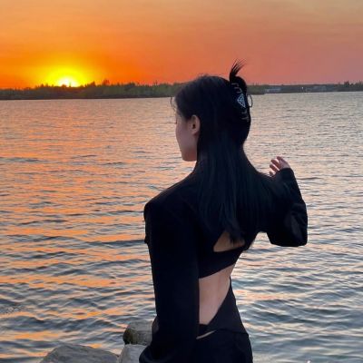 俏皮搞怪的情侣头像