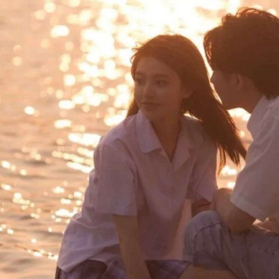 两人一张最新最甜情侣头像