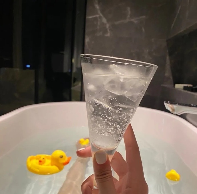 唯美的文艺的有感觉的微信朋友圈背景图