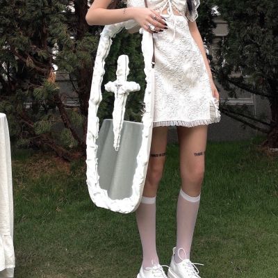 超拽霸气的酷女孩头像