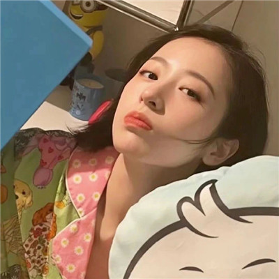 孩周雨彤气质头像