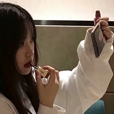 清纯御姐风女孩微信头像