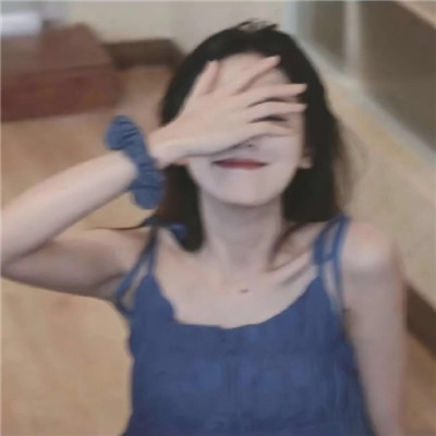 蓝色系超美女生微信头像