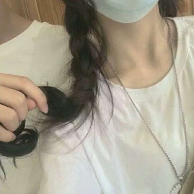 不露脸唯美背影情侣微信头像