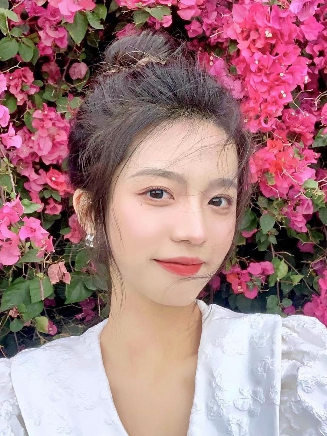 甜蜜的好闺蜜微信头像