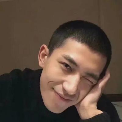 痞帅的男头很精致又很耐看