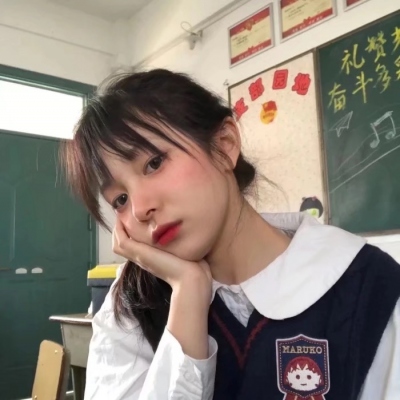 干净高级有质感的女生微信头像