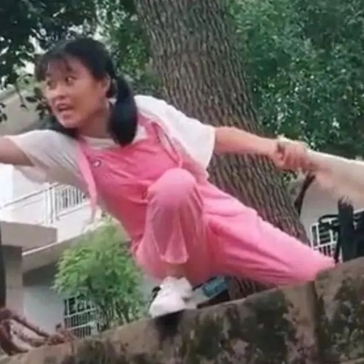 搞怪逗比的情侣微信头像