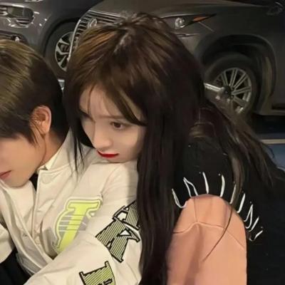 超甜超宠溺情侣头像