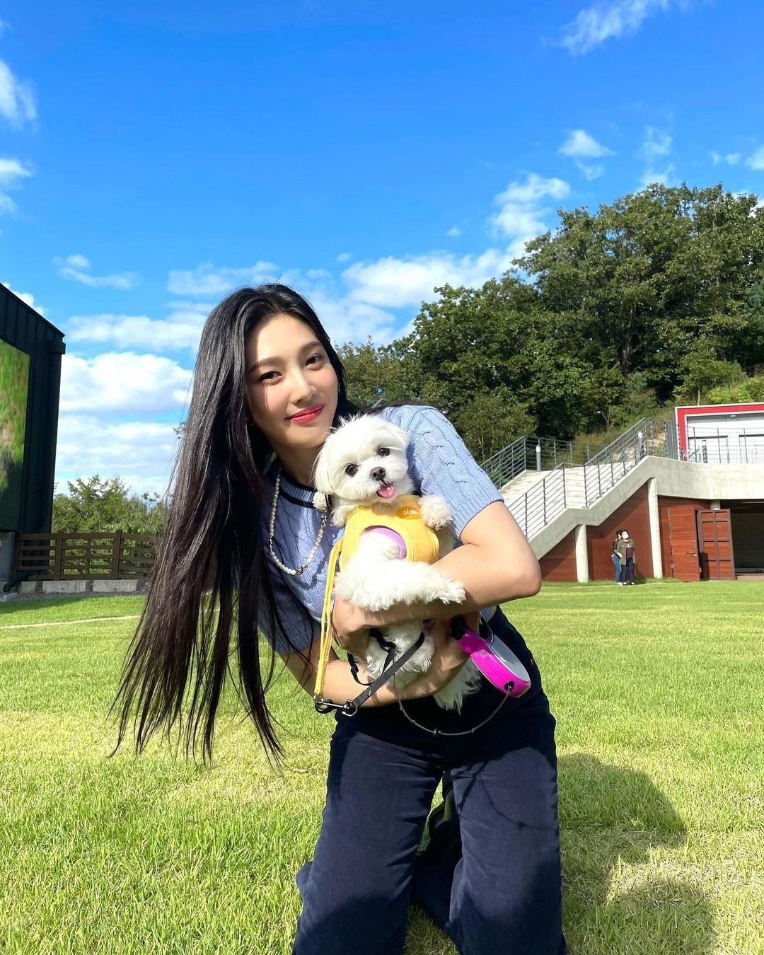 韩系女神朴秀荣微信头像