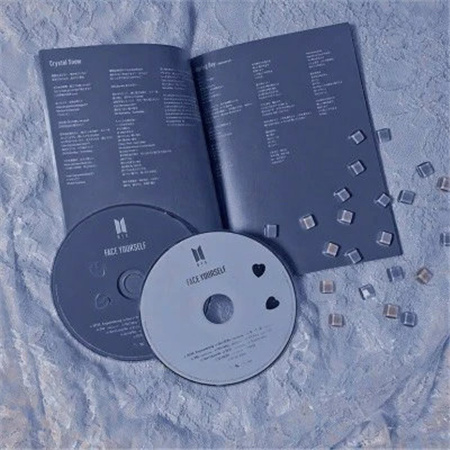 ins淡蓝色超仙气背景图