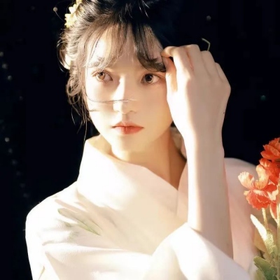 日系好看原宿风女生微信头像