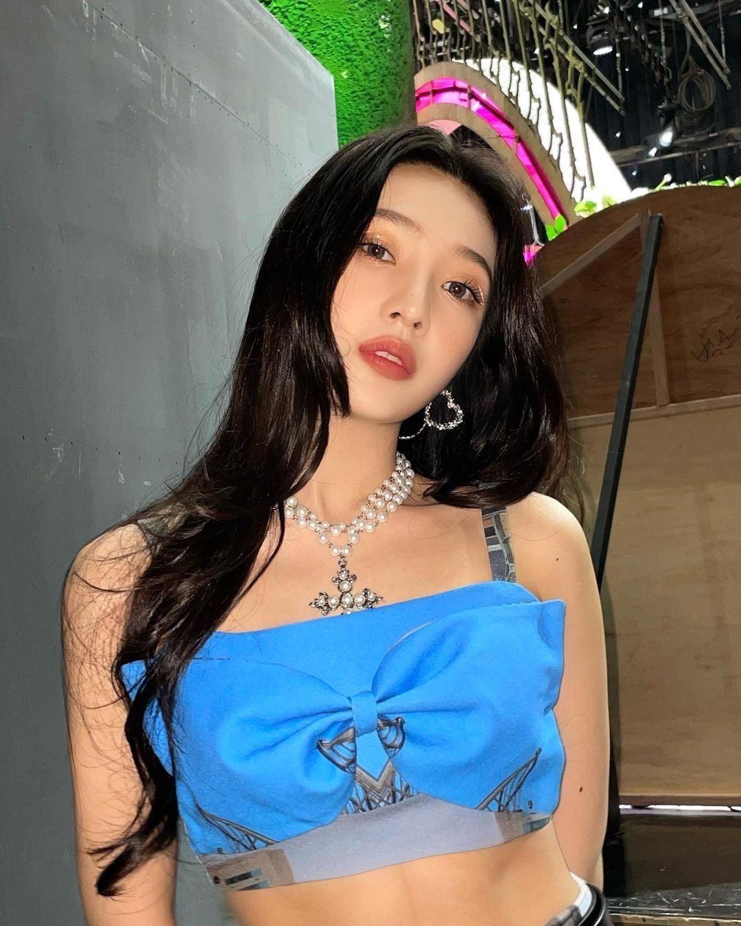 韩系女神朴秀荣微信头像