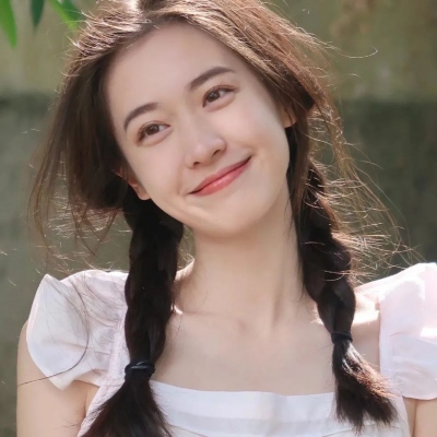 夏日清纯唯美的女生微信头像