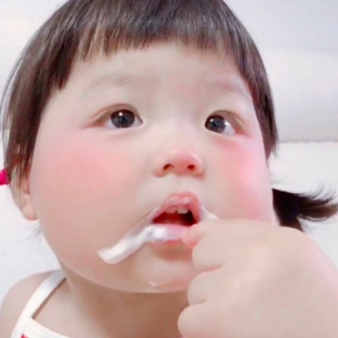 可爱大头娃娃微信头像