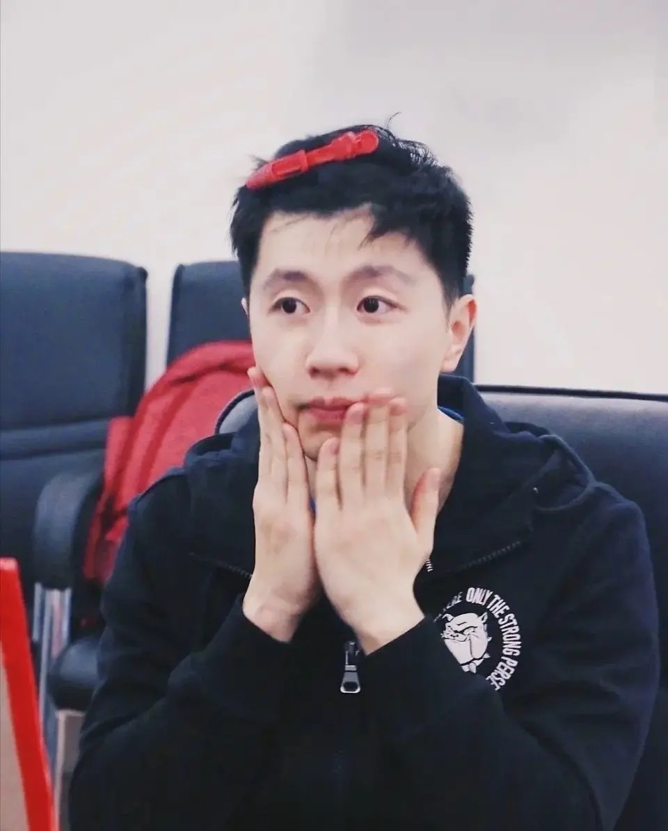 马龙帅气微信头像