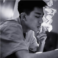 抖音热门黑白颓废时尚男生头像