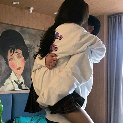 不露脸的低调情侣微信头像