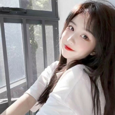 夏日清纯又可爱的女生微信头像