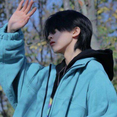 2022帅气独特的男生头像